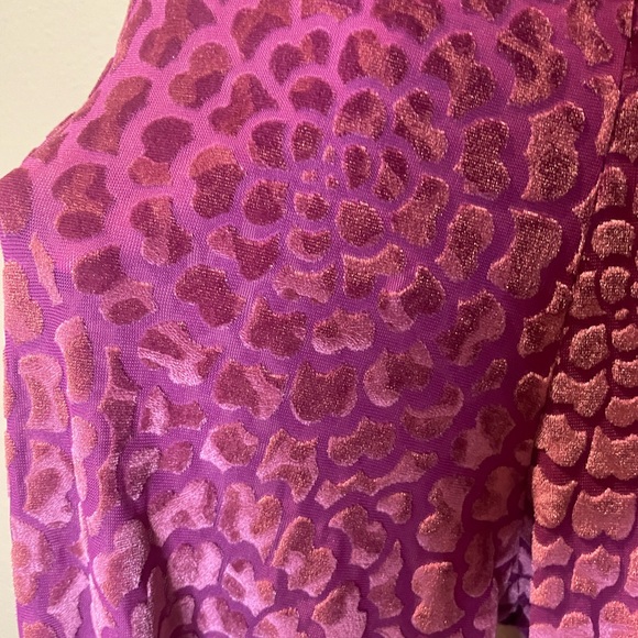 Blackmilk Burned Velvet Magenta Dahlia Leggings - Picture 8 of 11